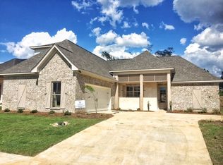 208 Grace Dr, Flowood, MS 39232