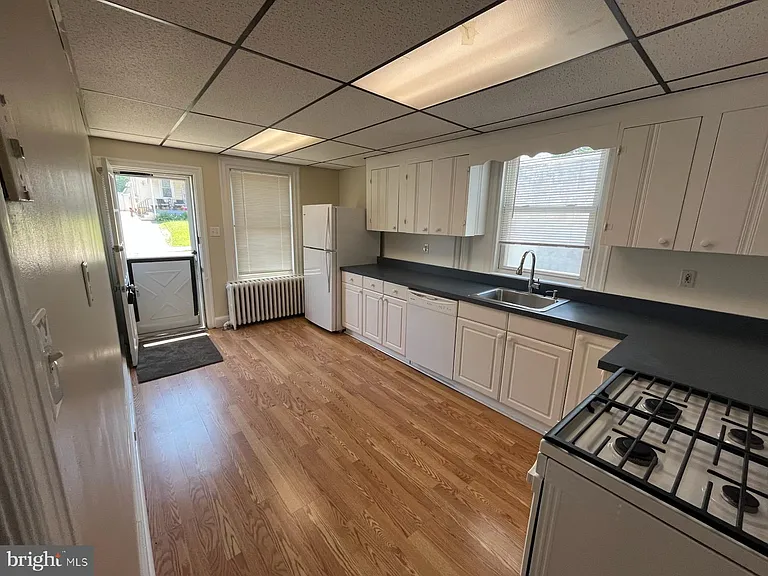 1202 Huntingdon Rd — Photo 4