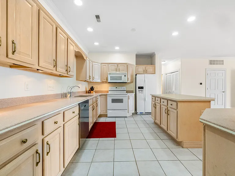 8732 E Smith Dr #6 — Photo 6