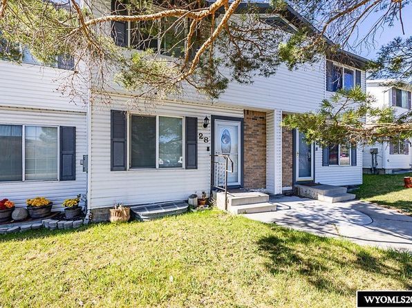 500 Monroe Ave APT 28, Green River, WY 82935