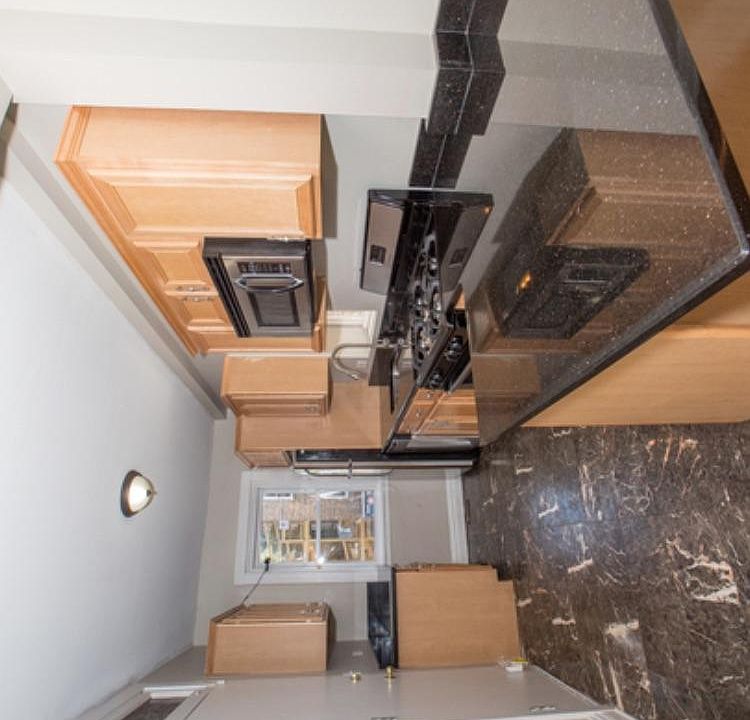 1st image of 3005 N Kolmar Ave #1