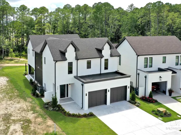 2765 Straits Blvd, Gulf Shores, AL 36542