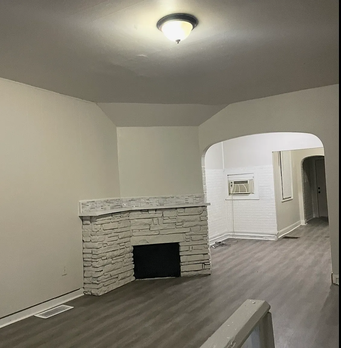 3 bed, 1162 sqft, $1,800 — Photo 3
