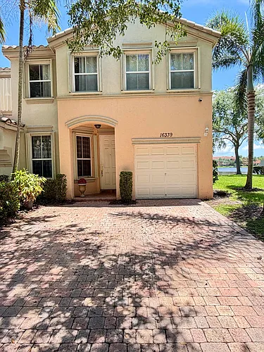 16339 SW 48th St Photo 1