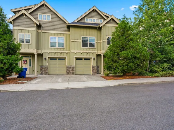 1055 SE Leonel Ln, Bend, OR 97702