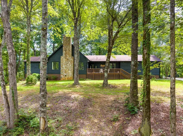 130 Dogwood Ter, Marietta, SC 29661