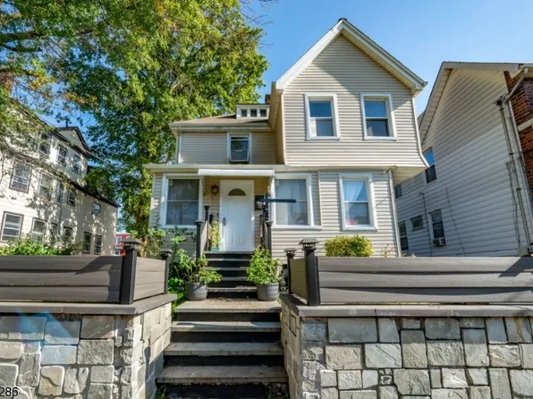38 40Th St, Irvington Twp., NJ 07111