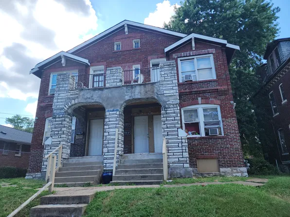 8443 Newby St #1F, Saint Louis, MO 63147