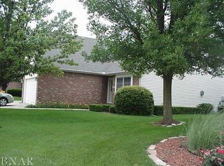 2012 Farm Dr, Normal, IL 61761