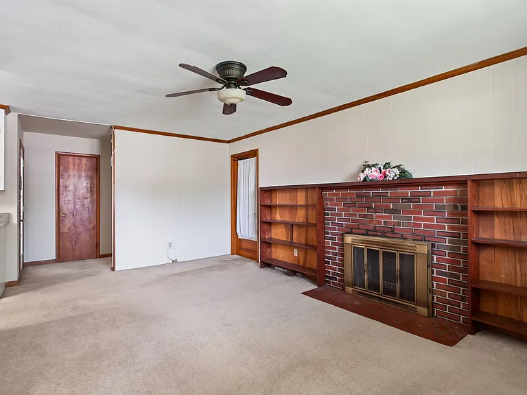 1020 Miles Standish Rd — Photo 14