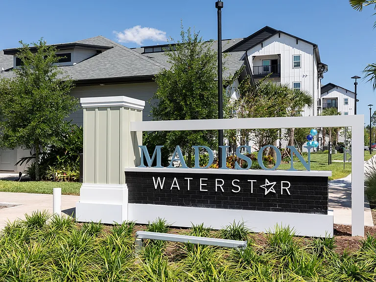 Madison Waterstar — Photo 17