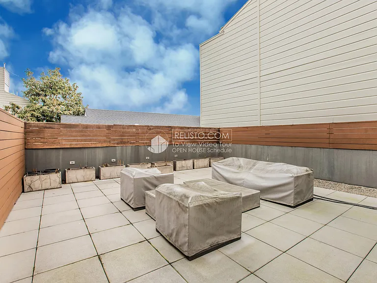 3590 20th St #201 — Photo 26
