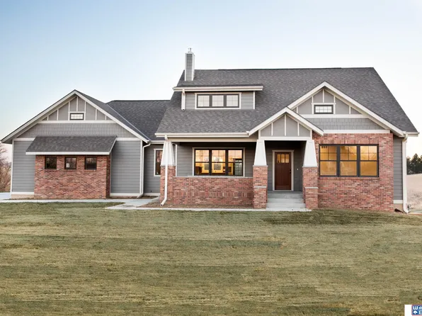 7821 Arthur Dr, Roca, NE 68430