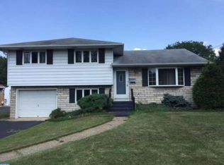 5 Hunt Rd, Bordentown, NJ 08505