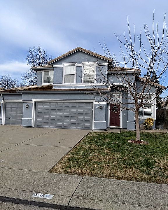 1st image of 608 Belhurst Ct