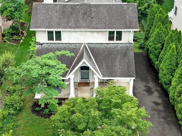 20 Grove Ave, Flourtown, PA 19031