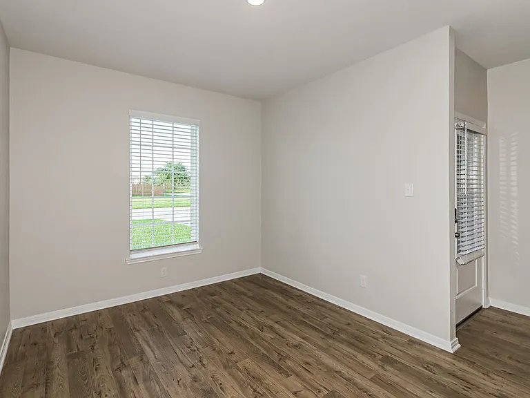 194 Emma Rose Dr — Photo 5