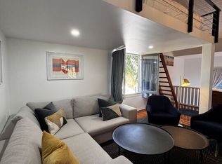 2449 Riverside Pl, Los Angeles, CA 90039