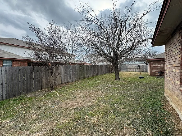 4508 Mattie Dr — Photo 17