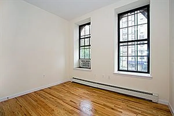 Rented by Chartwell Forest Hills Realty | media 25