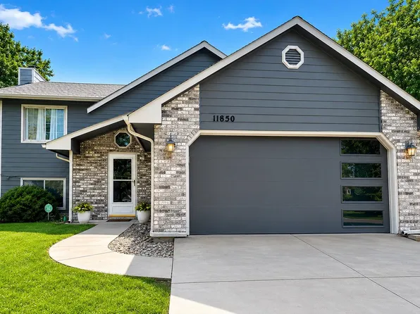 11850 W Neville Ct, Wichita, KS 67205