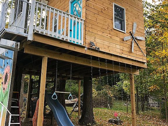 4th image of 45 Florance Dr