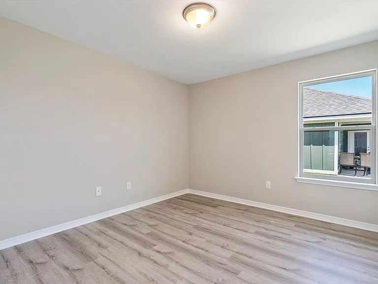 1258 Caper Ave — Photo 12