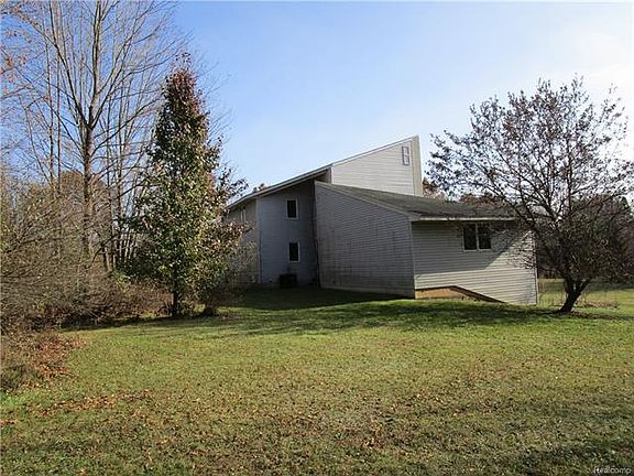 4th image of 100 Homer Taylor Dr