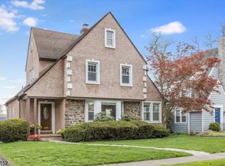 119 Stonehouse Rd, Glen Ridge, NJ 07028