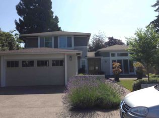 7712 Ridge Dr NE, Seattle, WA 98115