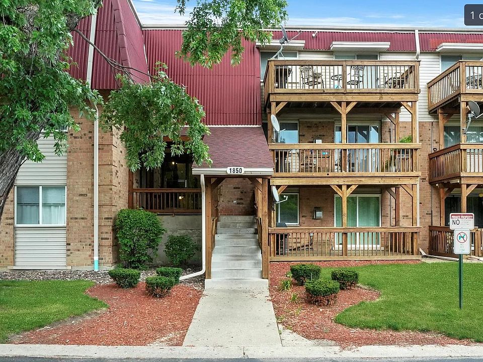 1st image of 1850 Tall Oaks Dr