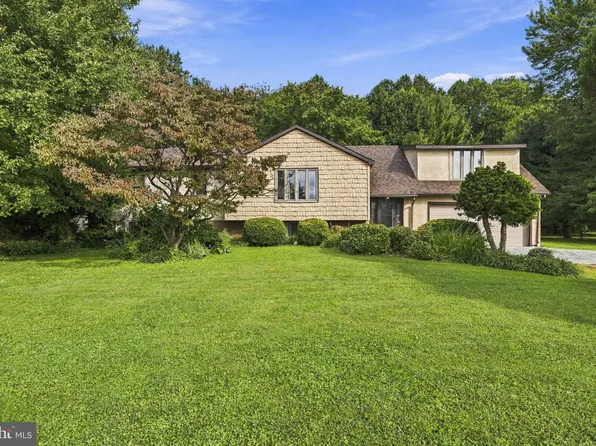180 College Cir, Lincoln University, PA 19352