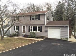 143 Dickinson Ave, East Northport, NY 11731