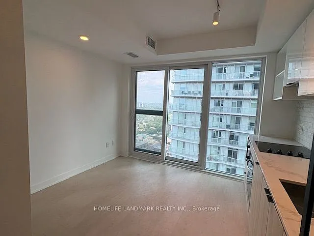 252 Church St #3907 — Photo 3