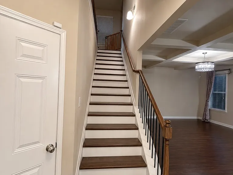 1455 Ox Bridge Way — Photo 7