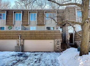 10236 Berkshire Rd, Bloomington, MN 55437