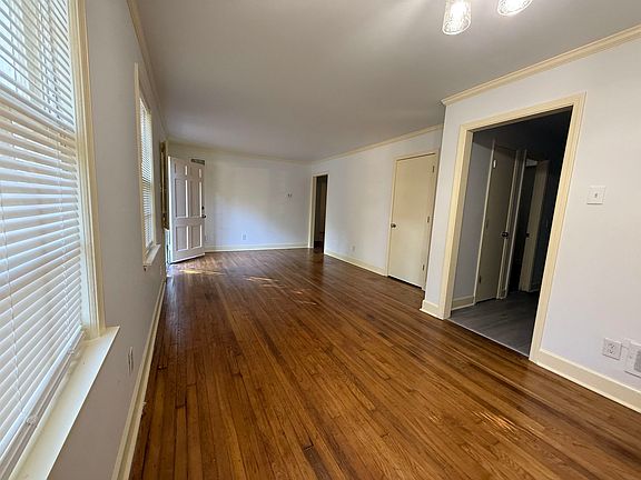 2nd image of 1311 Merrycrest Dr