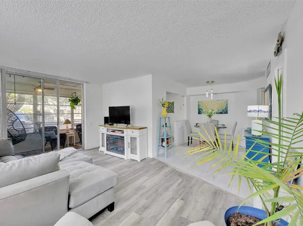 9090 Lime Bay Boulevard #112, Tamarac, FL 33321