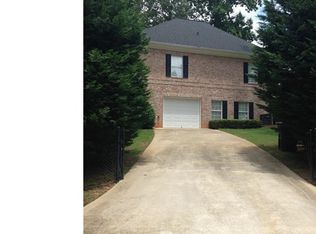 5943 Nachoochee Trl, Flowery Branch, GA 30542
