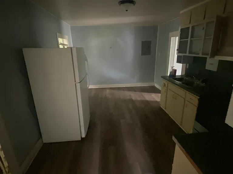 1501 Line Ferry Rd — Photo 8