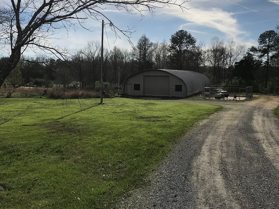 1st image of 200 Mary Dr