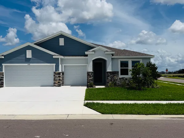 2132 Sienna Spruce St, Wesley Chapel, FL 33543