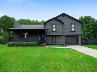 206 Eagle Watch Dr, Carrollton, GA 30117