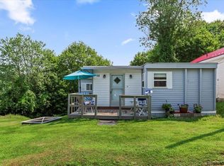 14 S Lakeview Rd, Wynantskill, NY 12198