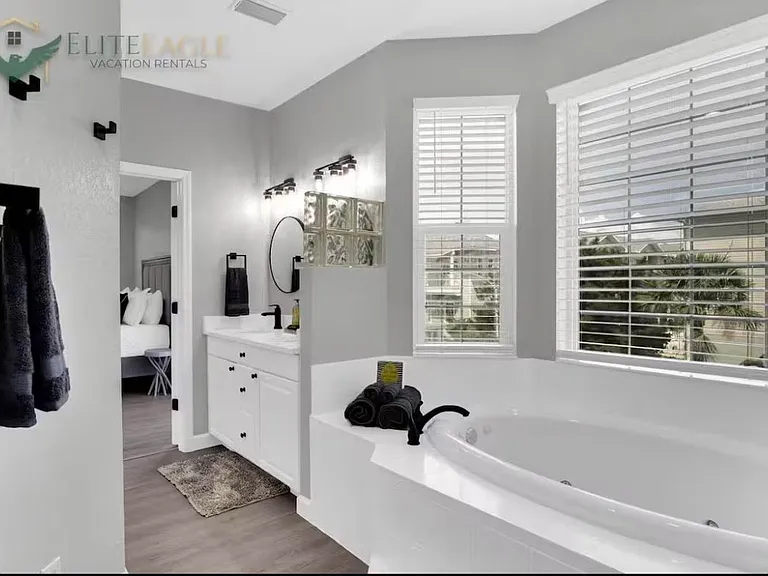 15501 Gulf Blvd — Photo 18
