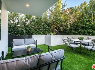 124 S Croft Ave #103, Los Angeles, CA 90048