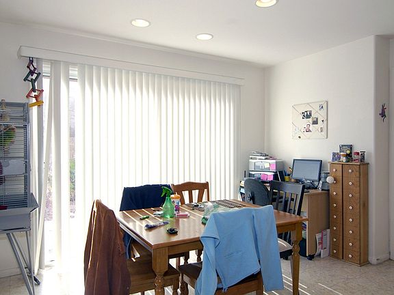 3rd image of 5344 Santa Fe Heights St