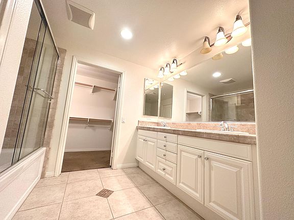 3rd image of 1708 Tanager St #1-204