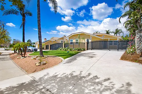 13046 Arapaho Rd Photo 1