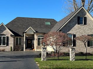 3248 Stone Wall Rd, Maumee, OH 43537